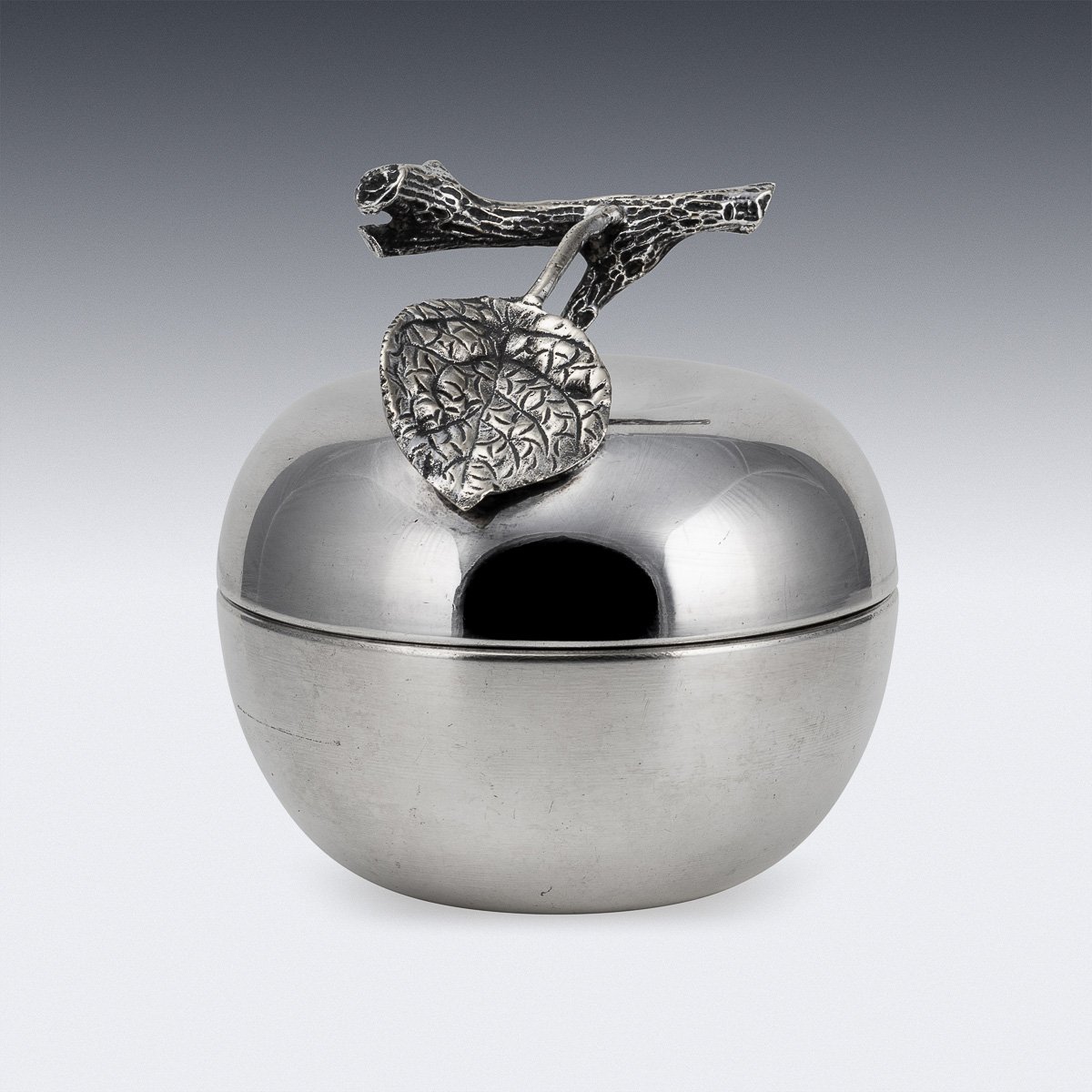 PUSHKINS.COM - D11158 - VINTAGE 20thC ITALIAN POLISHED METAL & GLASS APPLE LIDDED DISH c.1960 - 4.jpg