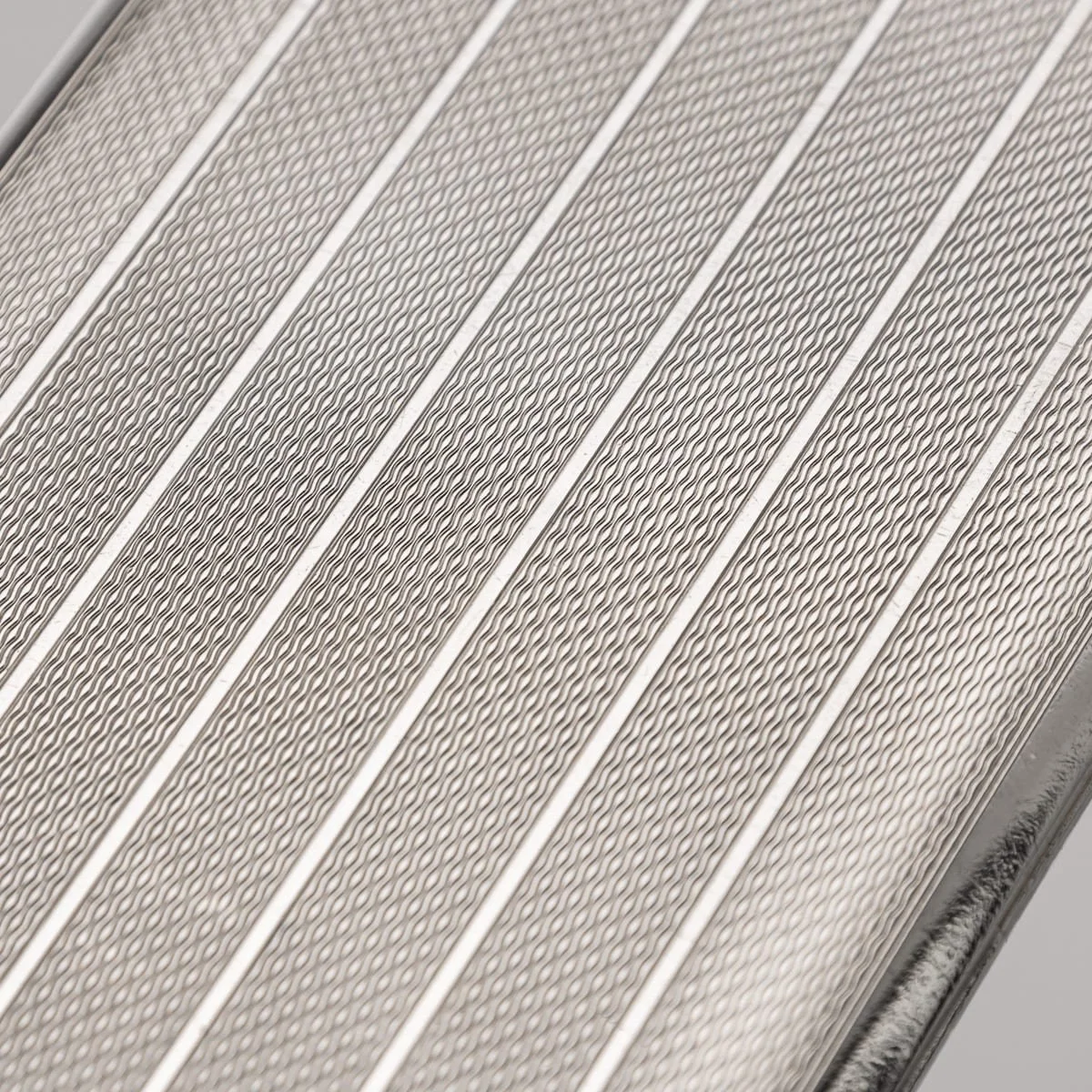 PUSHKINS.COM - A11128 - 20thC ART DECO SOLID SILVER & GUILLOCHE ENAMEL CIGARETTE CASE c.1929 - 20.jpg