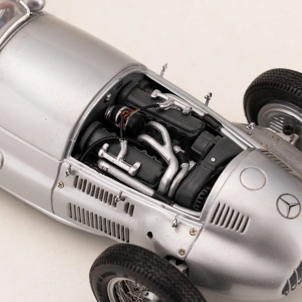 PUSHKINS.COM - Z12469 - VINTAGE 20thC CMC 1:18 SCALE MERCEDES BENZ W125 MODEL RACING CAR c.1937 - 09.jpg