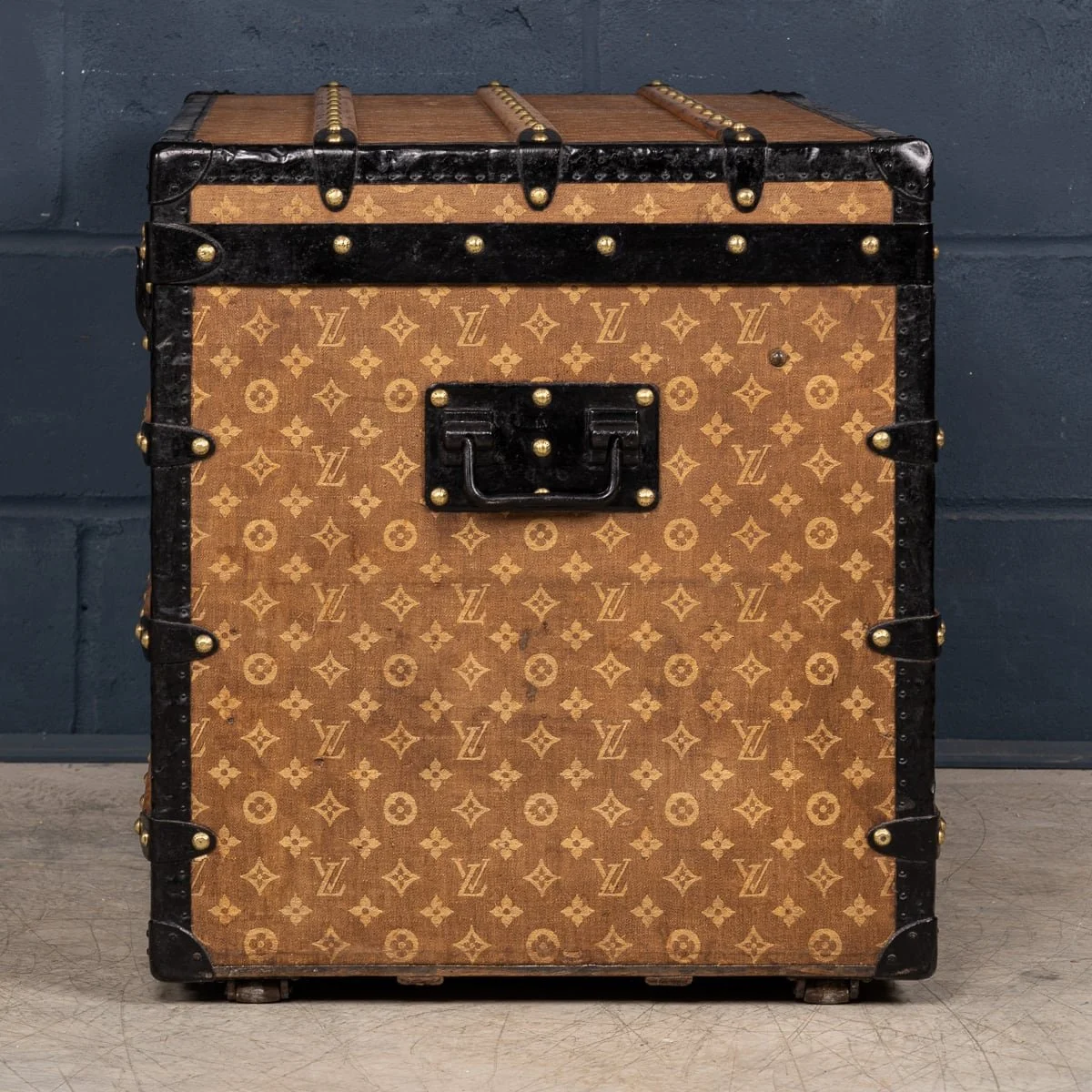 PUSHKIN'S - ANTIQUE 19thC LOUIS VUITTON TRUNK IN WOVEN CANVAS, FRANCE c.1890 - 5.jpg