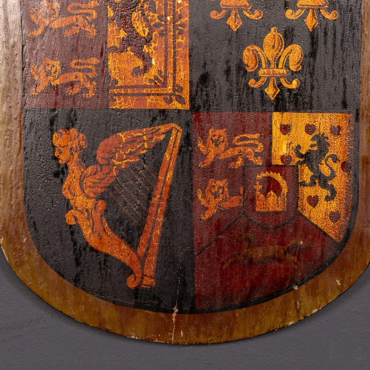 PUSHKINS.COM - Z12132 - PAIR OF ANTIQUE 18thC ENGLISH HAND PAINTED KING GEORGE II & KING GEORGE IV HERALDIC SHIELDS - 16.jpg