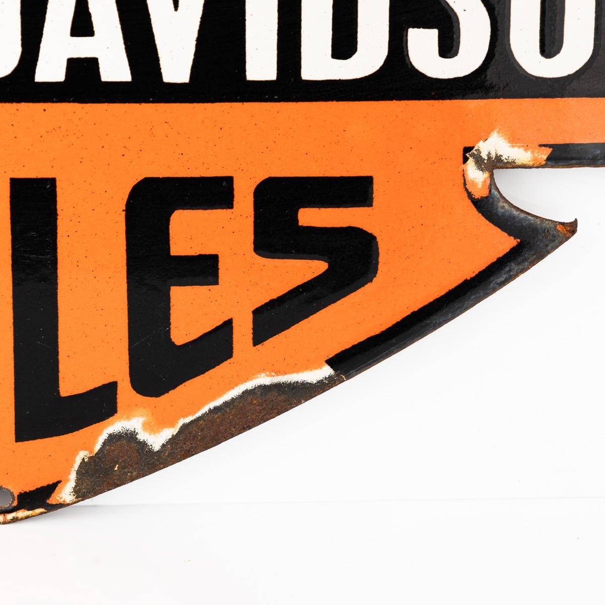 PUSHKINS.COM - A 20thC HARLEY-DAVIDSON MOTORCYCLES ENAMEL SIGN - 8.jpg