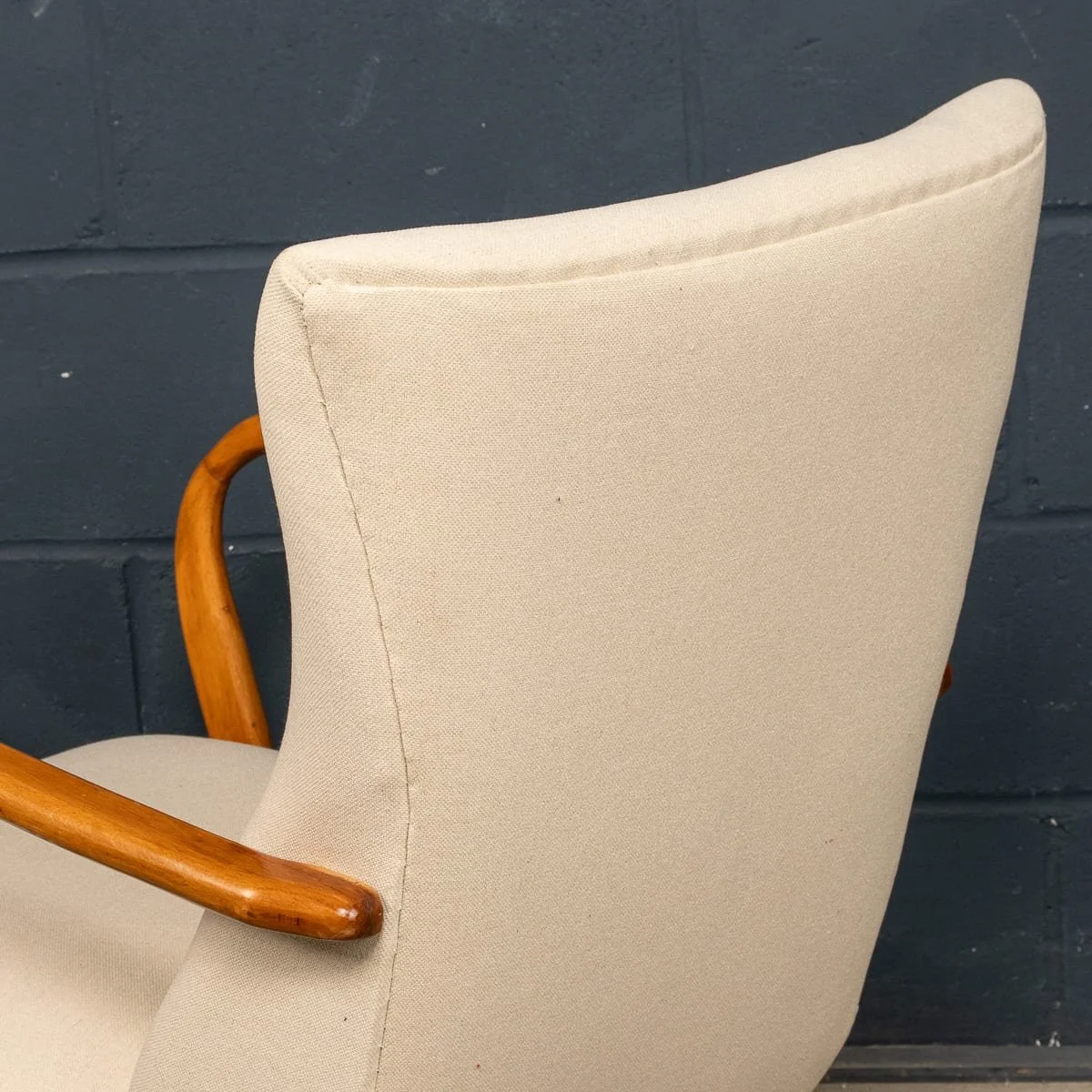 PUSHKINS.COM - B12788d - VINTAGE 20thC ITALIAN WHITE FABRIC ARMCHAIR IN THE MANNER OF PAOLO BUFFA c.1960 - 18.jpg
