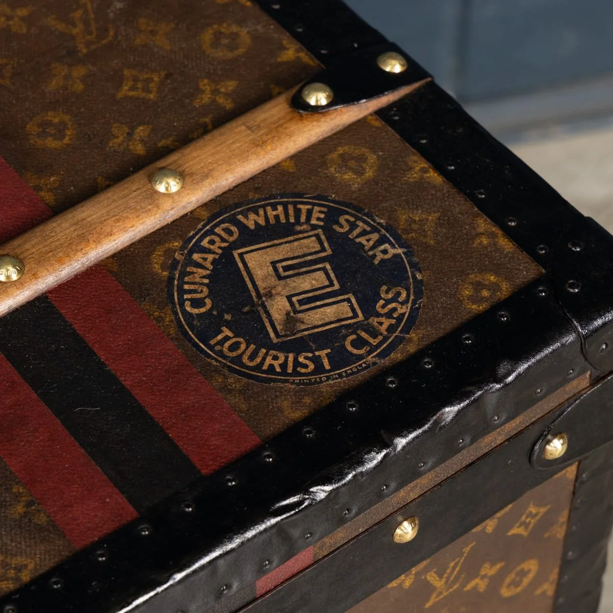 PUSHKINS.COM - B12257w - VINTAGE 20thC LOUIS VUITTON HAT TRUNK IN MONOGRAM CANVAS, FRANCE c.1930 - 36.jpg
