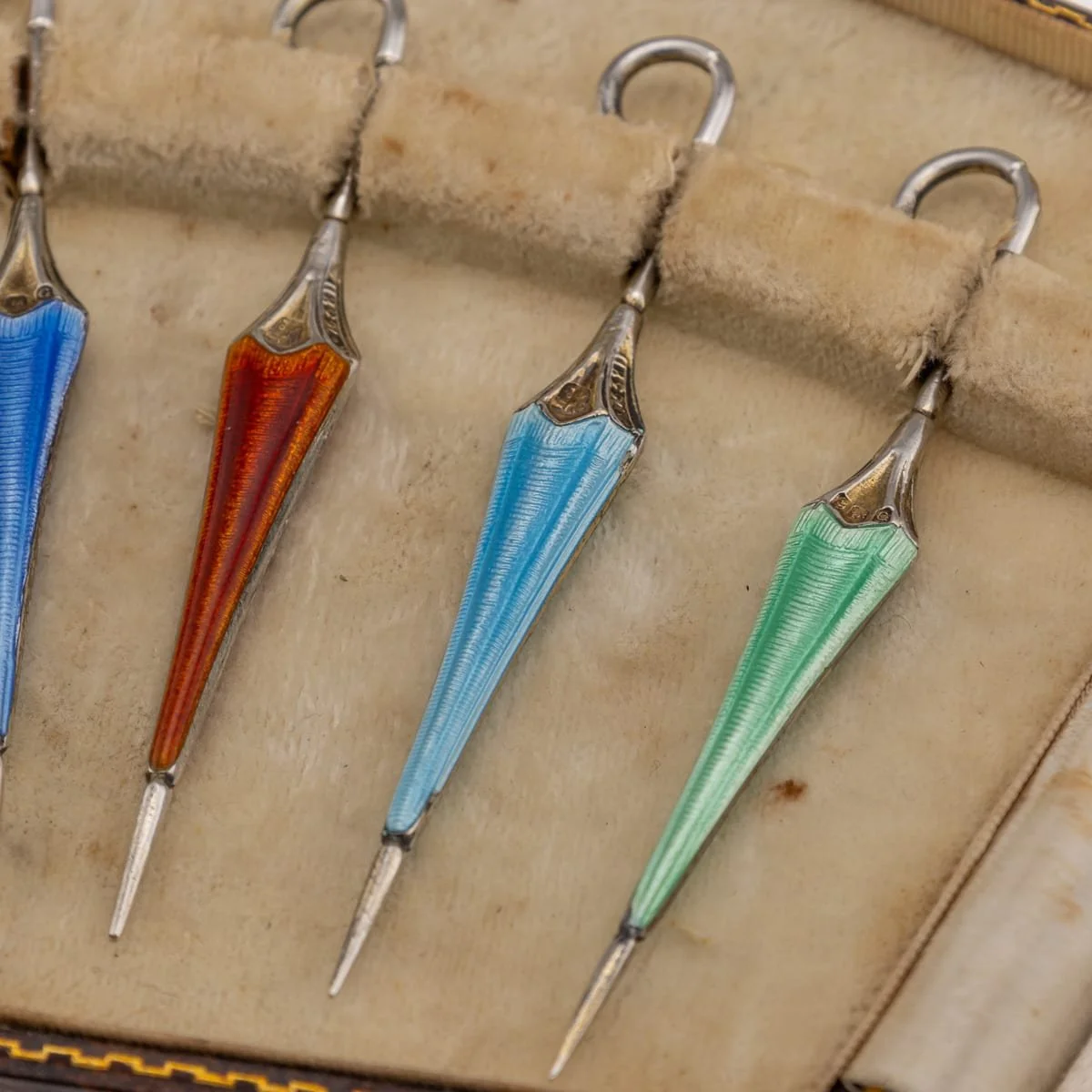 PUSHKINS.COM - J11725 - ENGLISH SOLID SILVER & ENAMEL SET OF SIX 'UMBRELLA' COCKTAIL PICKS c.1931 - 11.jpg