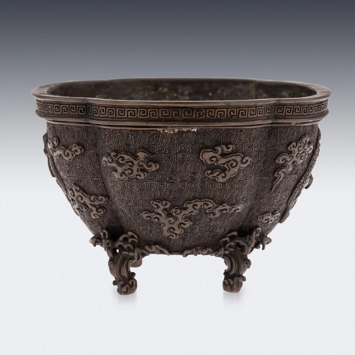 PUSHKINS.COM - G11929a - ANTIQUE 19thC JAPANESE BRONZE VESSEL IN THE STYLE OF THE 17thC EDO PERIOD - 06.jpg