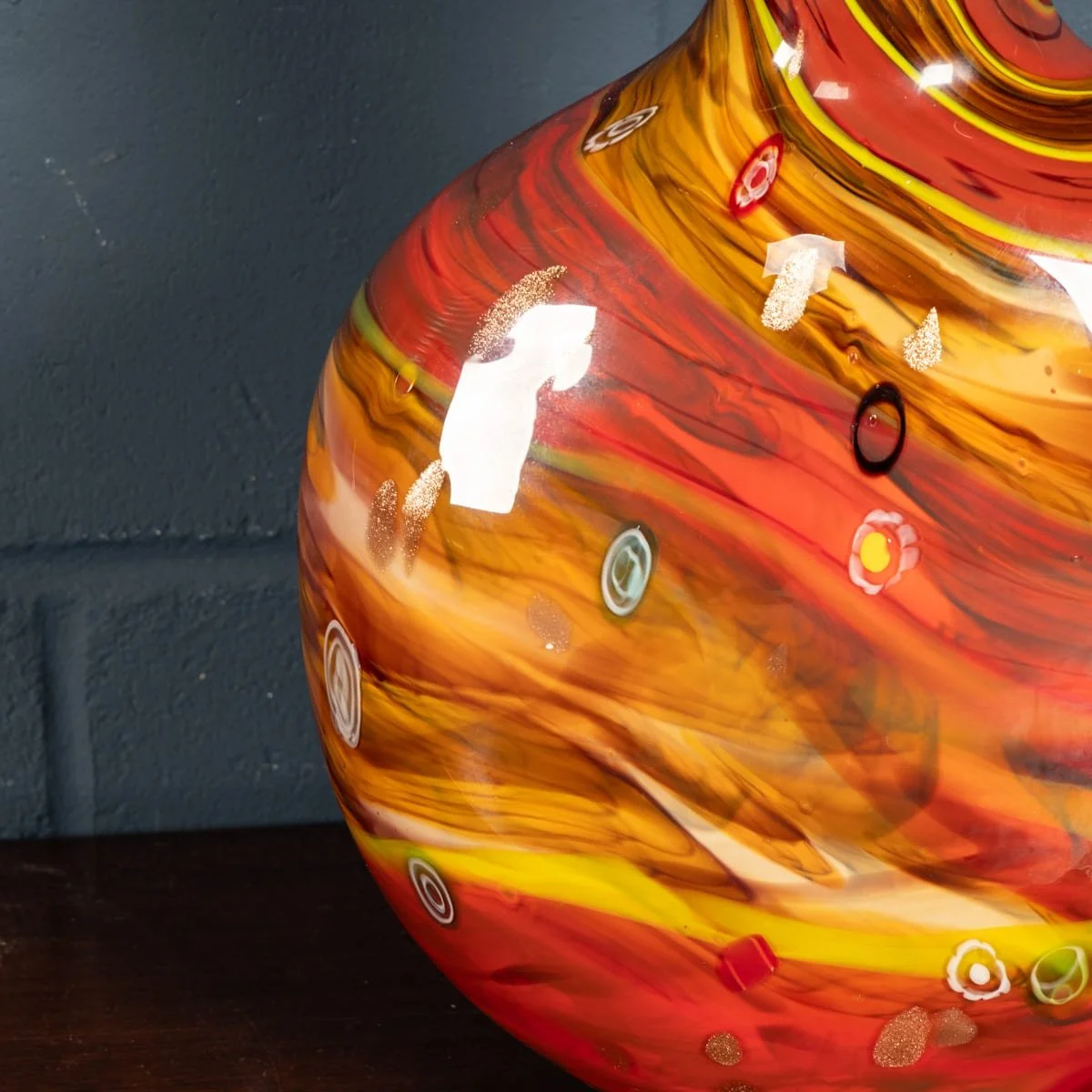PUSHKINS.COM - B12260 - VINTAGE 20thC ITALIAN HAND BLOWN GLASS VASE, MADE IN MURANO - 11.jpg