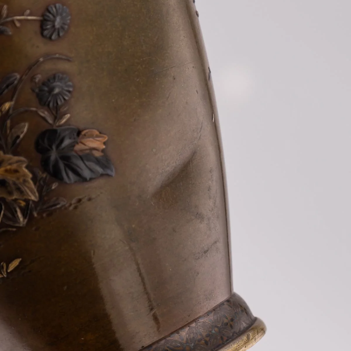 PUSHKINS.COM - G11935 - ANTIQUE 19thC JAPANESE MEIJI PERIOD MITSUNORIAN INLAID BRONZE OVOID VASE - 20.jpg