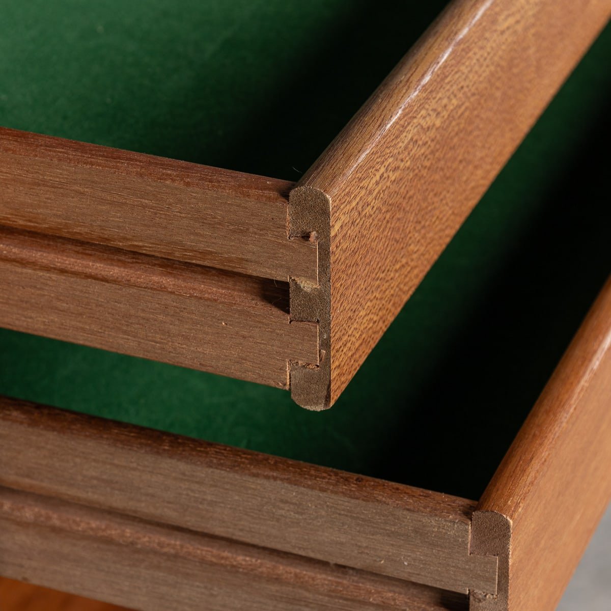 PUSHKINS.COM - B11243 - 20thC DANISH ROSEWOOD SIDEBOARD BY SKOVBY MØBELFABRIK A:S c.1960 - 27.jpg