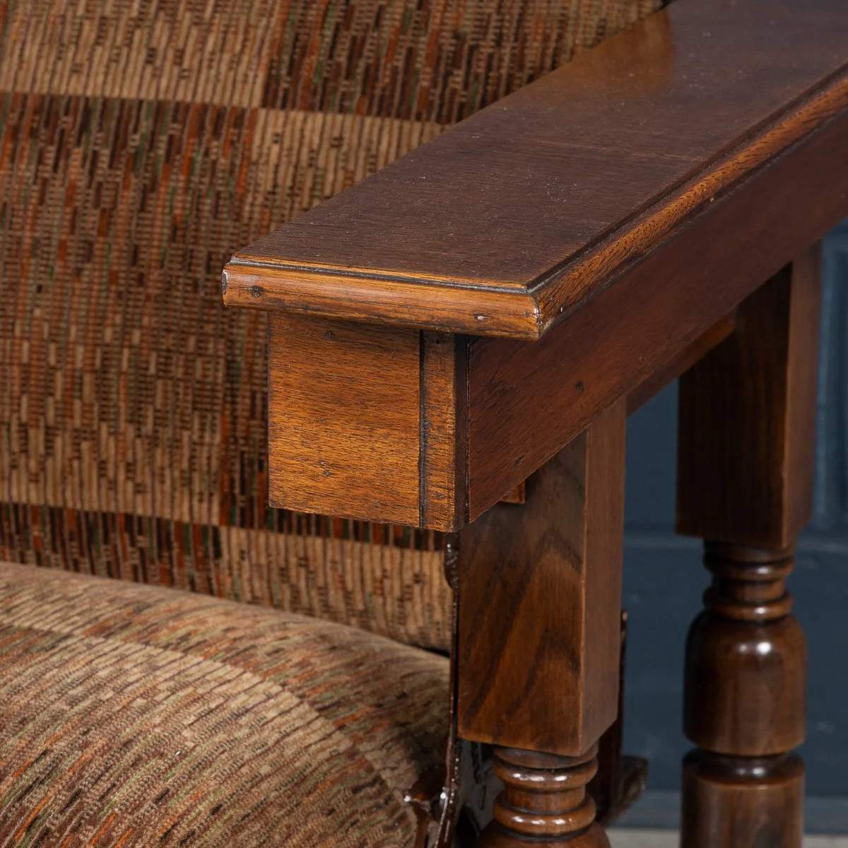 PUSHKINS.COM - B11465 - 20thC ENGLISH METAMORPHIC %22SETTEE TABLE%22 BY R. HAMP & CO, NORTHAMPTON c.1930 - 17.jpg