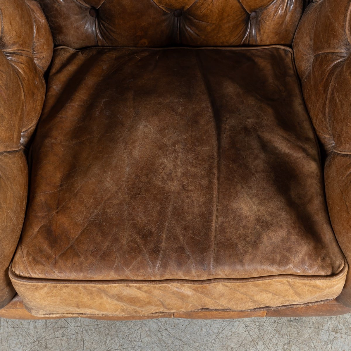 PUSHKINS.COM - B11240 - VINTAGE 20thC ENGLISH BROWN LEATHER CHESTERFIELD ARMCHAIR BY HALO - 12.jpg