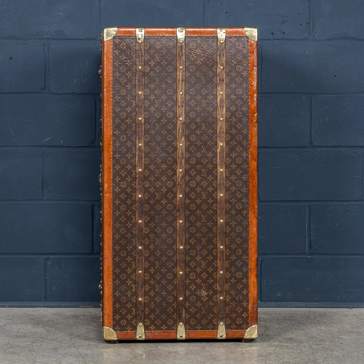 PUSHKINS.COM - B11504d - ANTIQUE 20thC LOUIS VUITTON HAT TRUNK IN WOVEN CANVAS, FRANCE c.1890 - 05.jpg