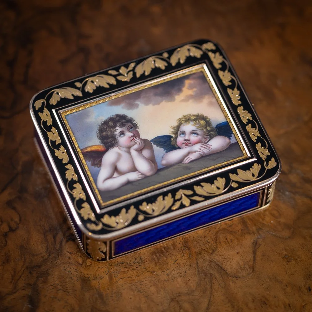 PUSHKINS.COM - A00002 - 19thC GERMAN 18k GOLD & ENAMEL SNUFF BOX, RAPHAEL'S SISTINE MADONNA, HANAU c.1810 - 03.jpg