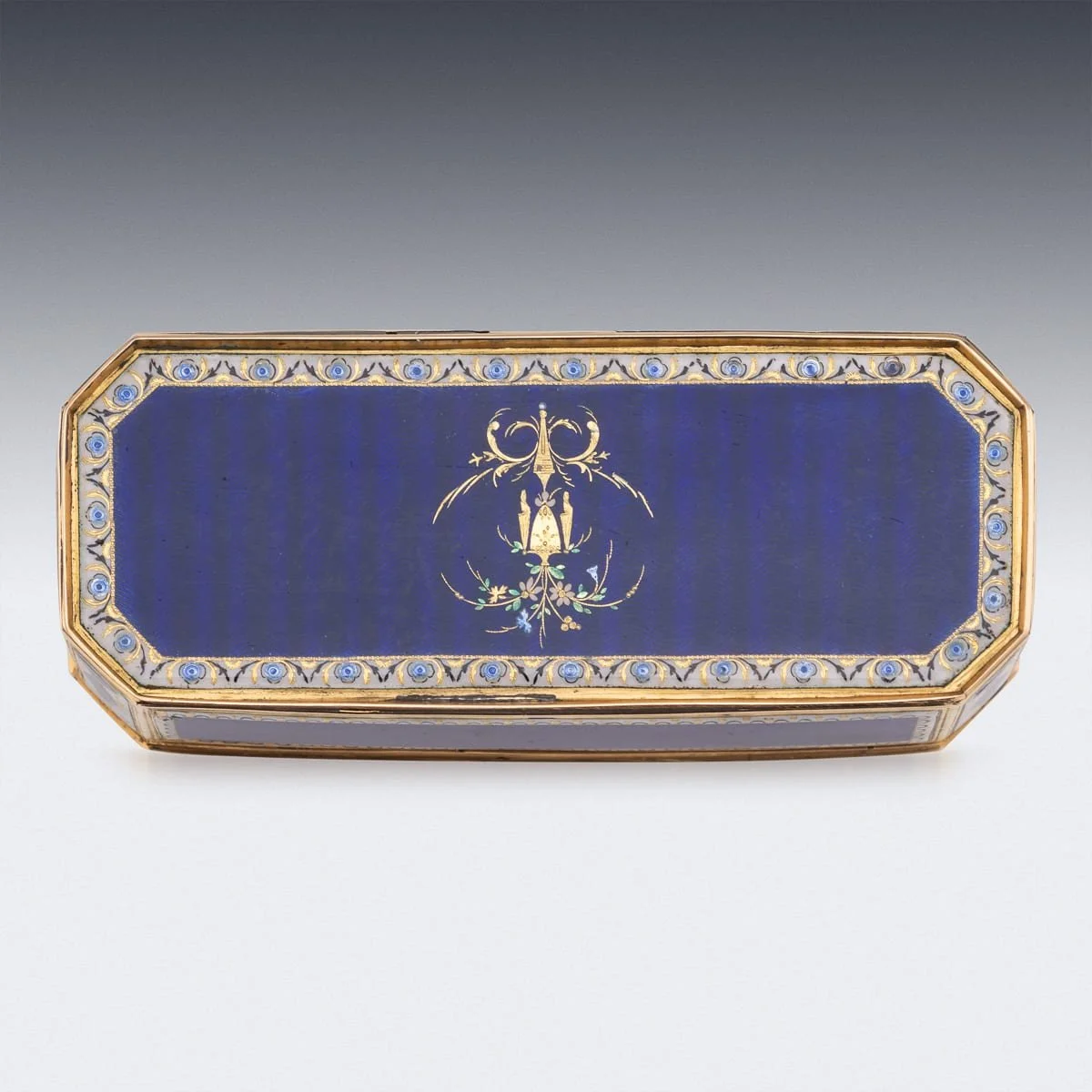 PUSHKINS.COM - A00129 - ANTIQUE 19thC GERMAN 18K GOLD & ENAMEL SNUFF BOX, HANAU c.1820 - 12.jpg