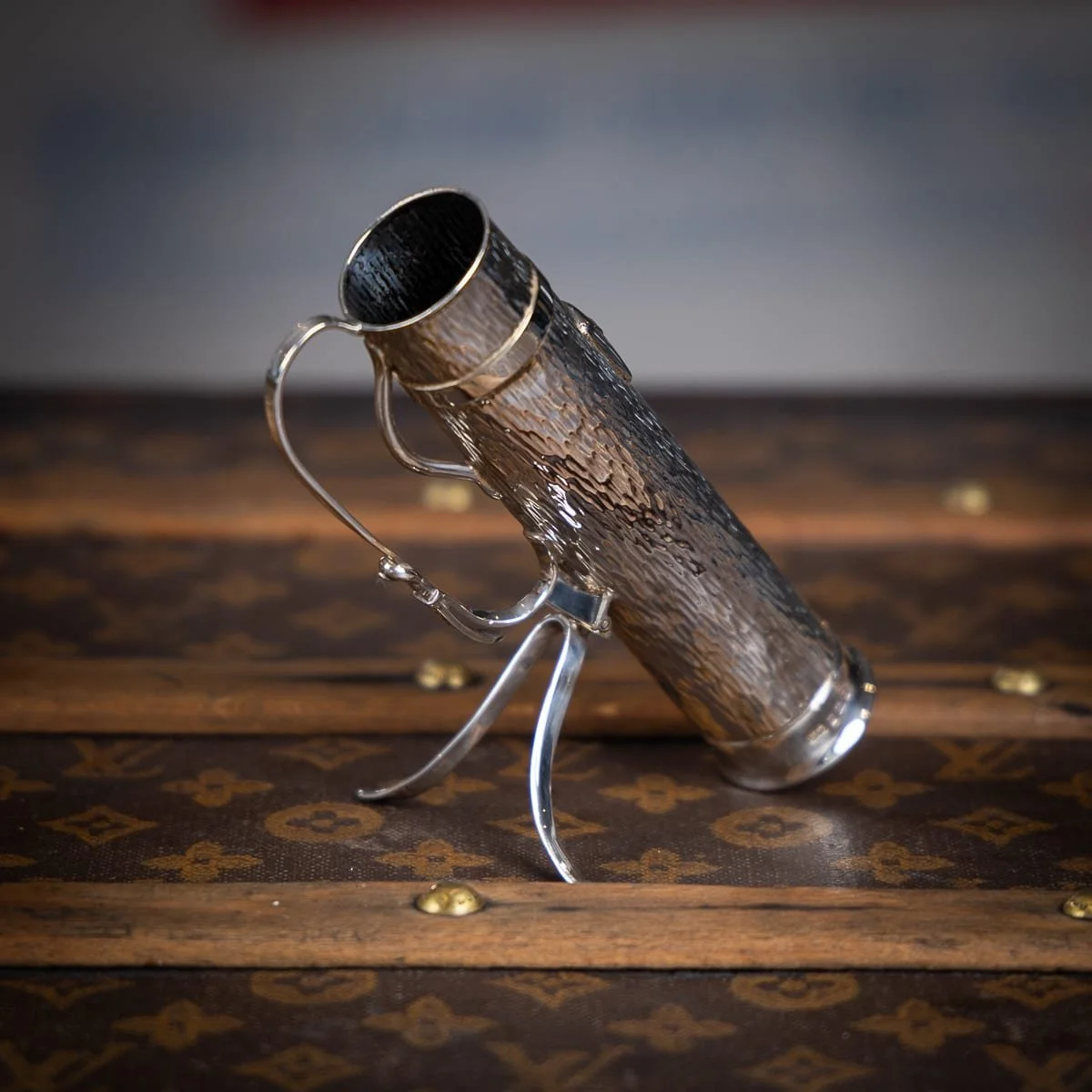 PUSHKINS.COM - J11894 - ANTIQUE 20thC ENGLISH SOLID SILVER 'GOLF BAG' CIGAR HOLDER, SHEFFIELD c.1909 - 03.jpg