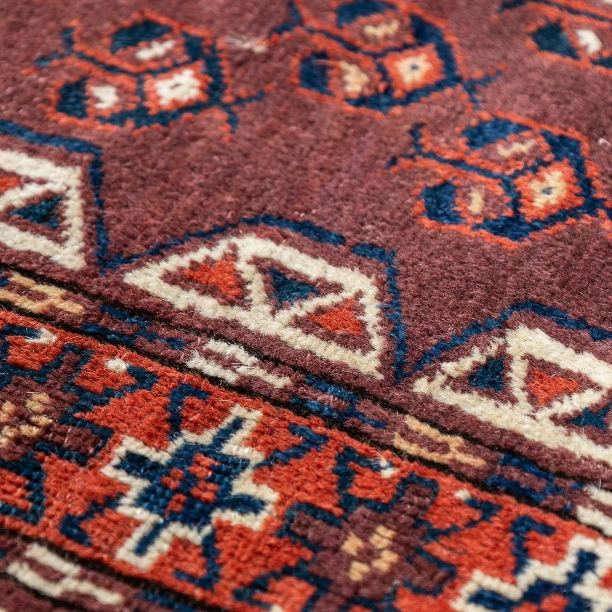 ANTIQUE 20thC PERSIAN RARE HANDMADE TURKMEN RUG c.1910 — Pushkin's