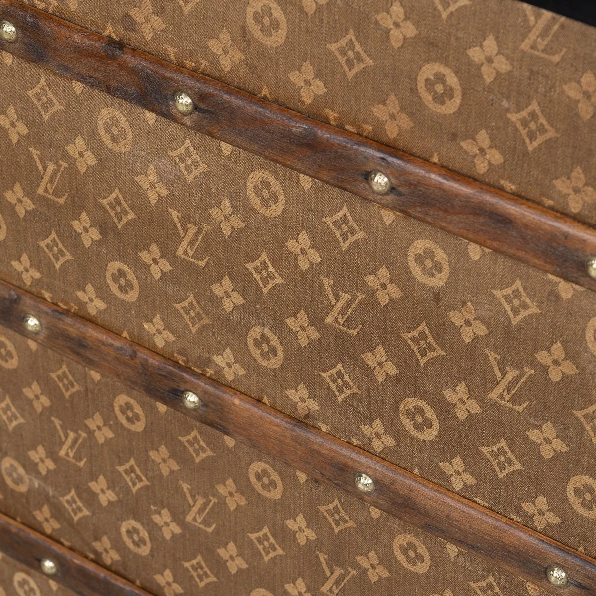 PUSHKINS.COM - B11311w - ANTIQUE 20thC LOUIS VUITTON %22MALLE HAUTE%22 TRUNK IN WOVEN CANVAS, FRANCE c.1900 - 27.jpg
