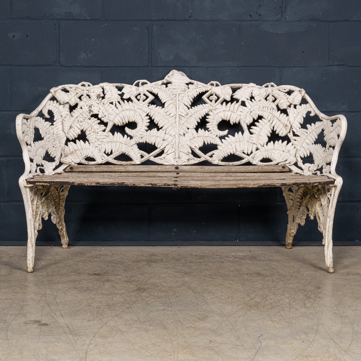 PUSHKIN'S - VINTAGE 20thC ENGLISH CAST ALUMINIUM & TEAK GARDEN SUITE c.1960 - 3.jpg