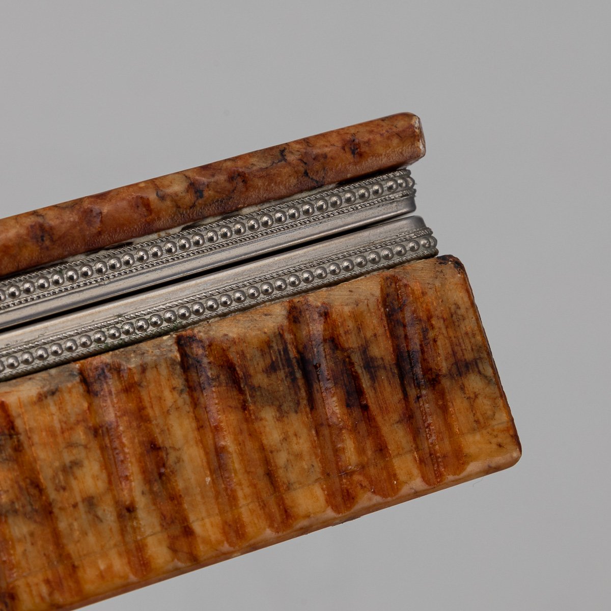 PUSHKINS.COM - D11348 - VINTAGE 20thC ITALIAN ROSSO VERONA MARBLE CIGARETTE BOX c.1960 - 10.jpg