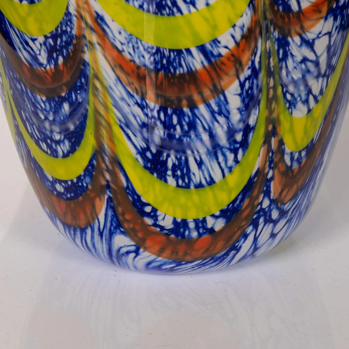 PUSHKINS.COM - B11823 - VINTAGE 20thC ITALIAN HAND BLOWN GLASS VASE, MADE IN MURANO - 13.jpg