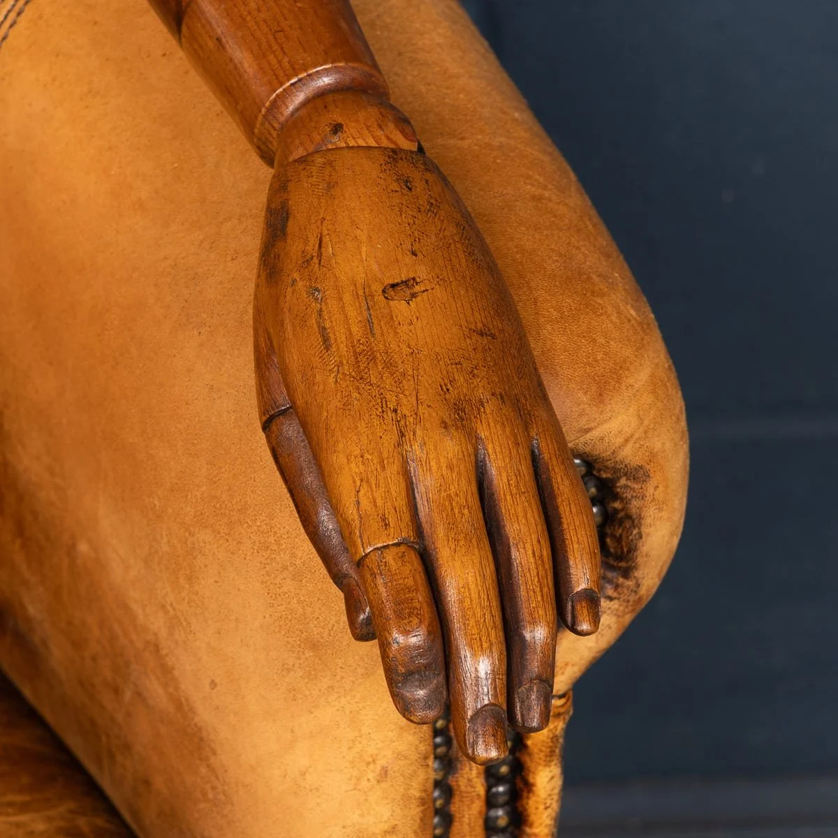 PUSHKINS.COM - B12023 - ANTIQUE RARE 19thC FRENCH LIFE SIZE WOODEN ARTIST'S LAY FIGURE c.1860 - 23.jpg