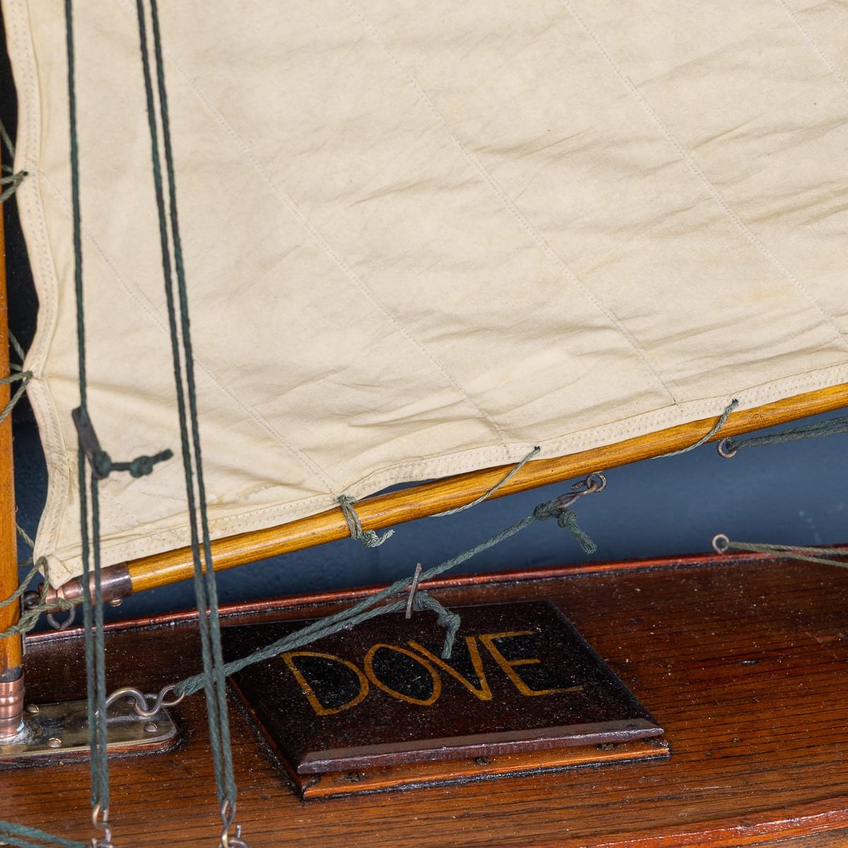 PUSHKINS.COM - B12034 - VINTAGE 20thC ENGLISH CARVED HULL POND YACHT c.1930 - 18.jpg