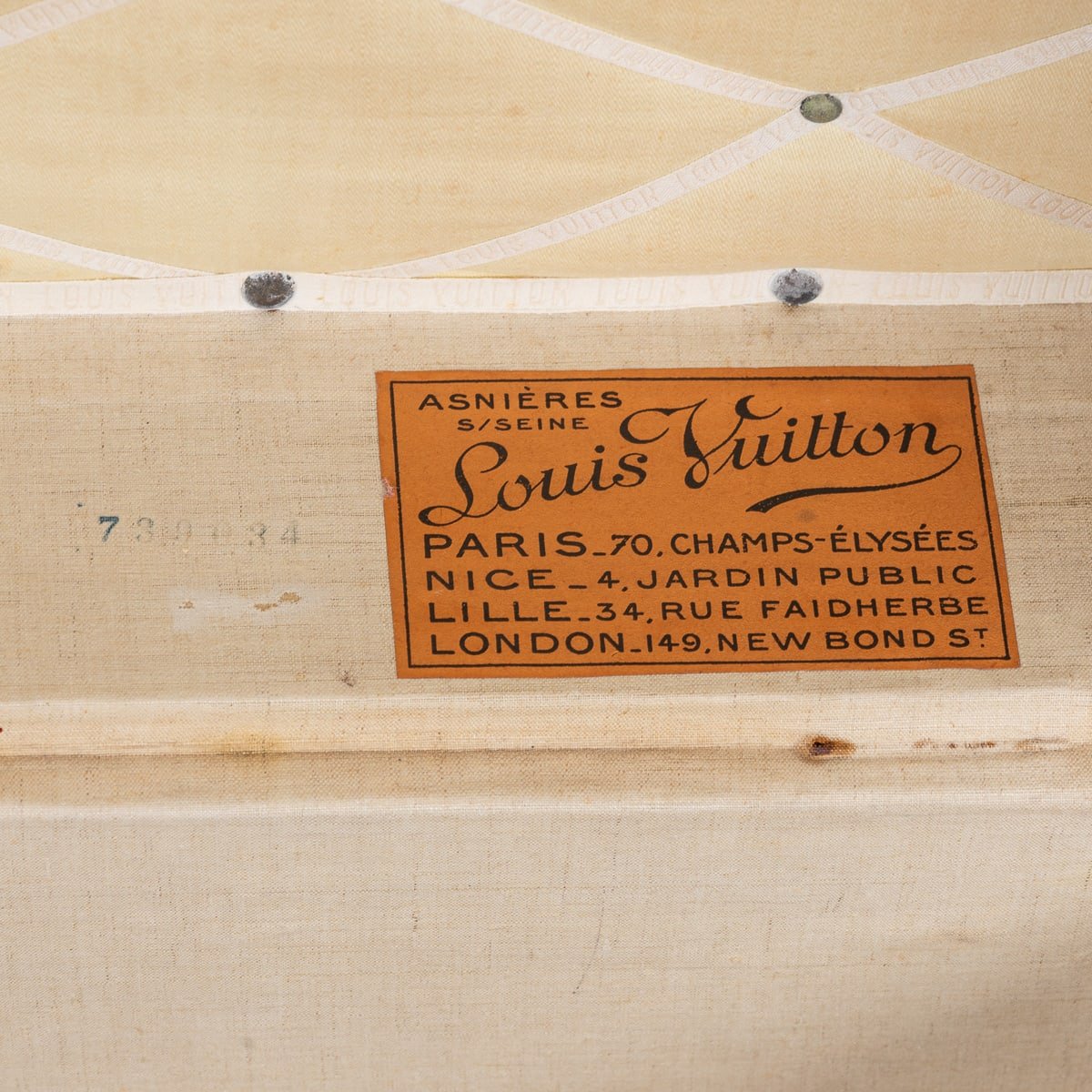 PUSHKINS.COM - B11233d - 20thC LOUIS VUITTON CABIN TRUNK IN MONOGRAM CANVAS, FRANCE c.1930 - 12.jpg