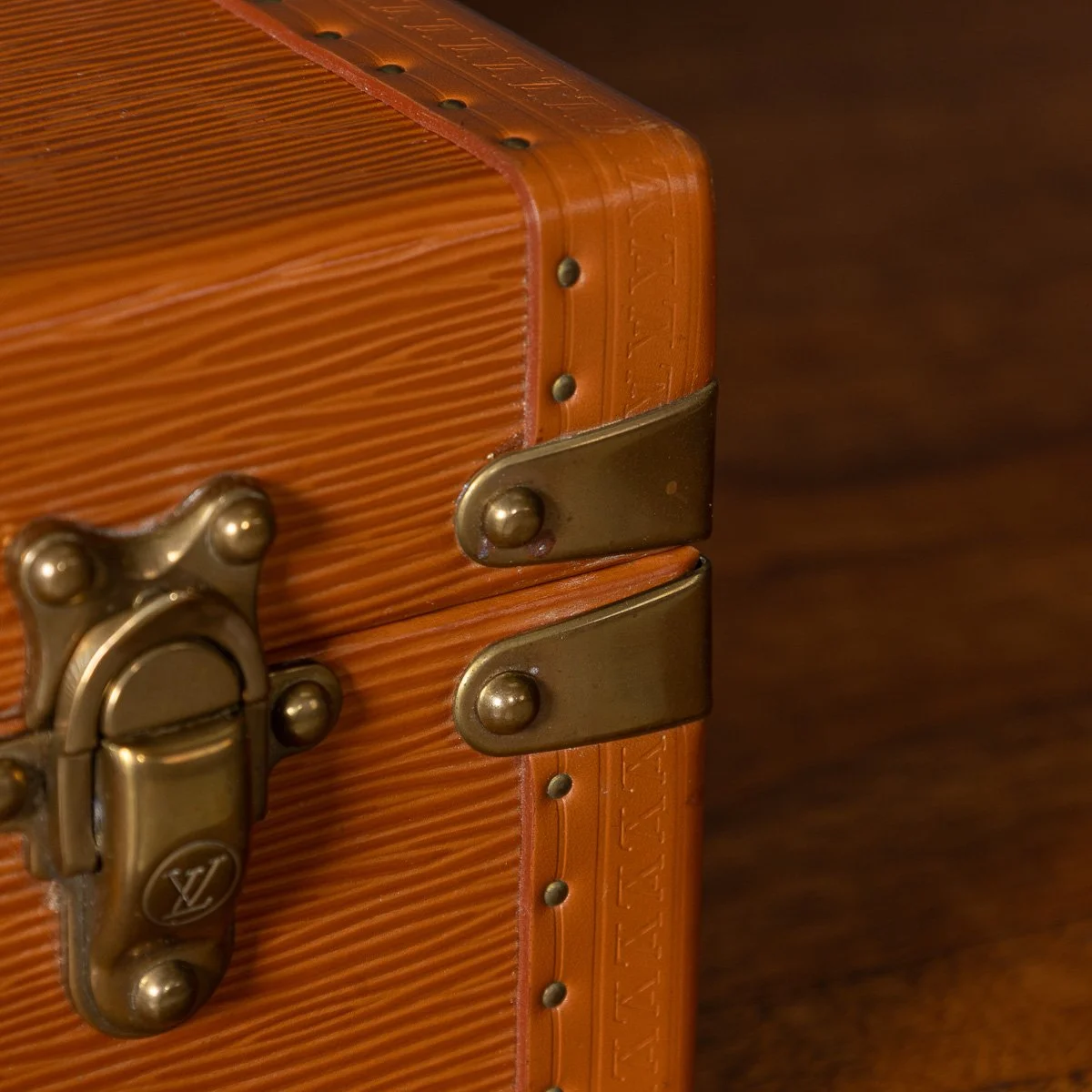 PUSHKINS.COM - B11502 - 20thC LOUIS VUITTON PRESIDENTIAL BRIEFCASE IN ORANGE EPI LEATHER, MADE IN FRANCE - 22.jpg