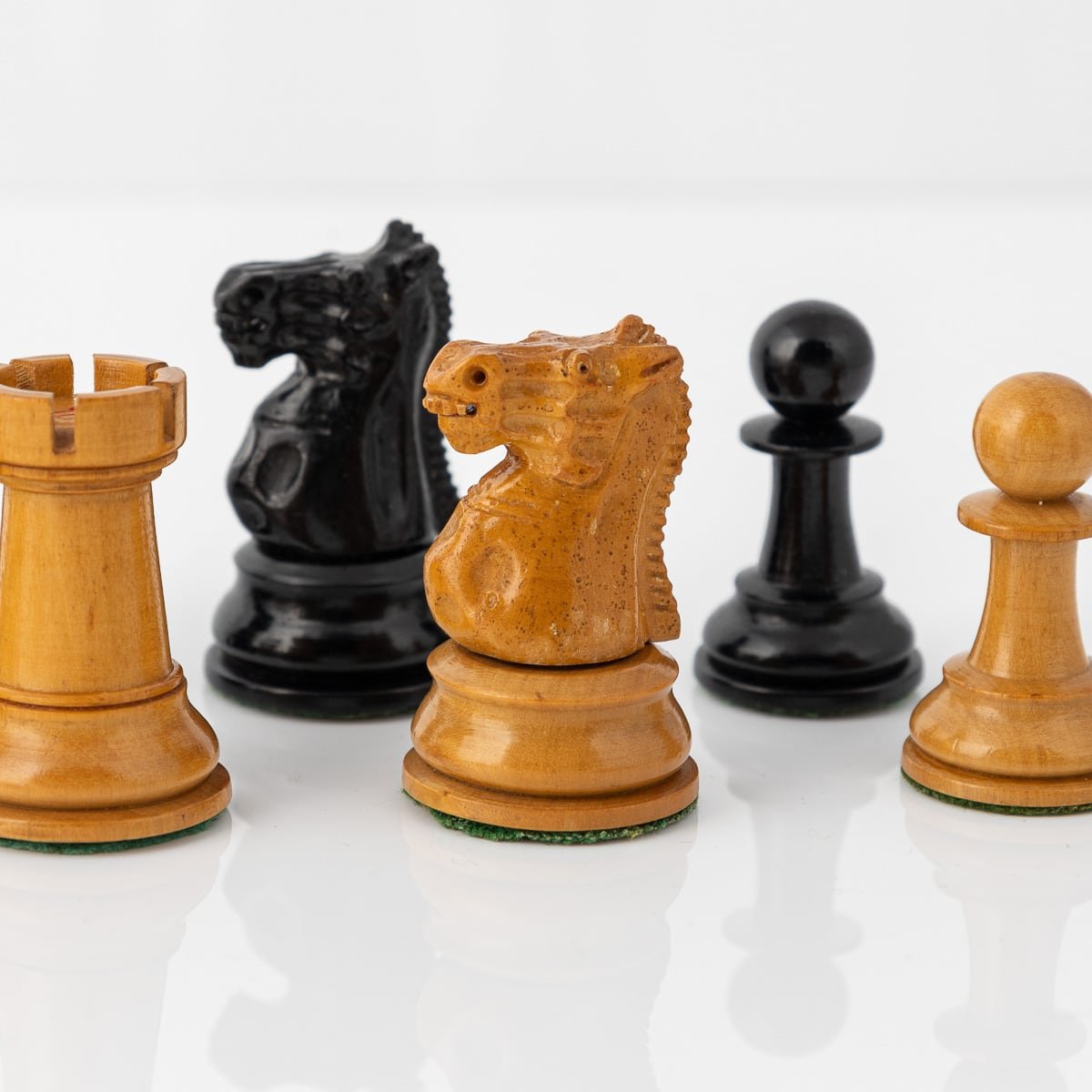 PUSHKINS.COM - ANTIQUE 20thC EDWARDIAN WOODEN CASED CHESS SET, J JACQUES & SONS c.1910 - 14.jpg