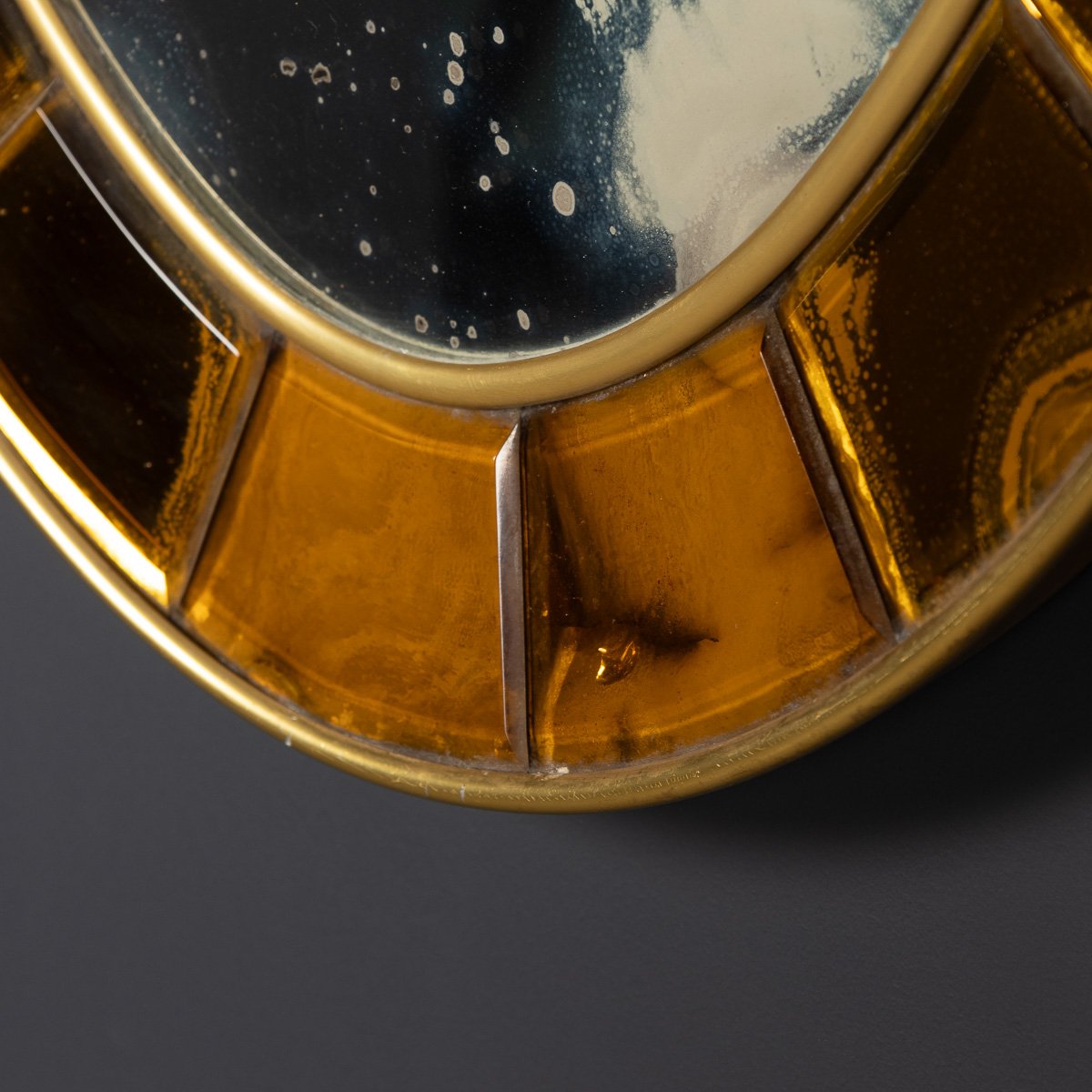 PUSHKINS.COM - D11092 - 20thC ITALIAN BRASS & GLASS OVAL MIRROR BY CRISTAL ARTE c.1950 - 07.jpg