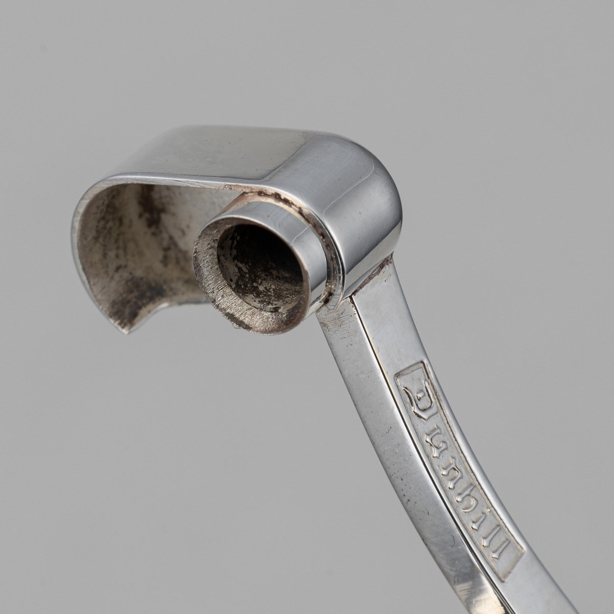PUSHKINS.COM - D11367 - VINTAGE 20thC SNAKESKIN LEATHER & SILVER PLATED DUNHILL TABLE LIGHTER c.1960 - 10.jpg