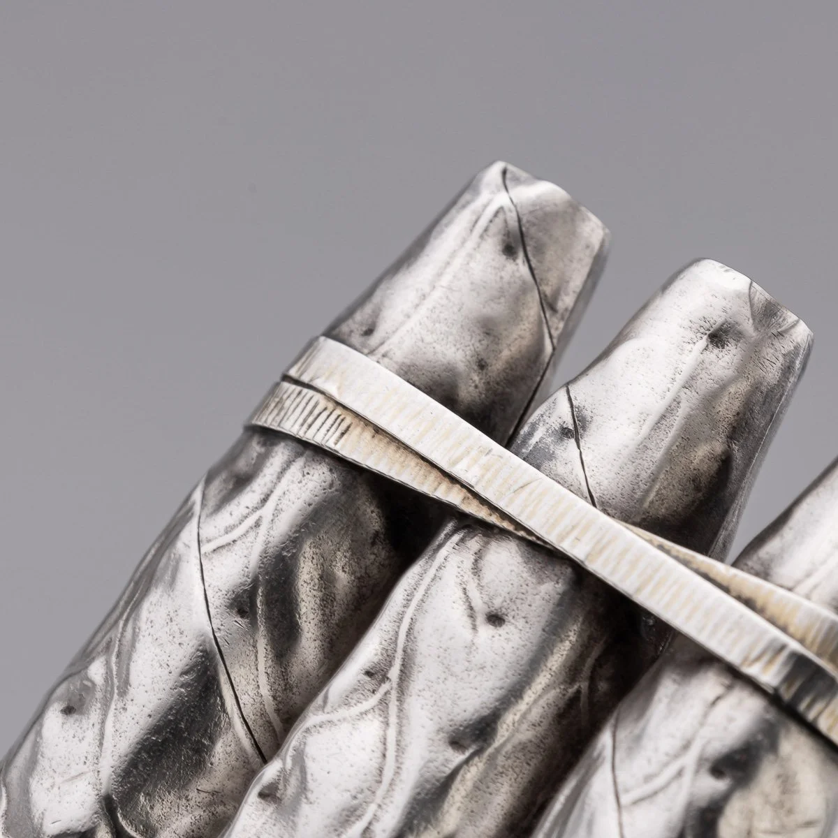 PUSHKINS.COM - J11380 - ANTIQUE 19thC AMERICAN SOLID SILVER CIGAR CASE, GORHAM c.1880 - 10.jpg