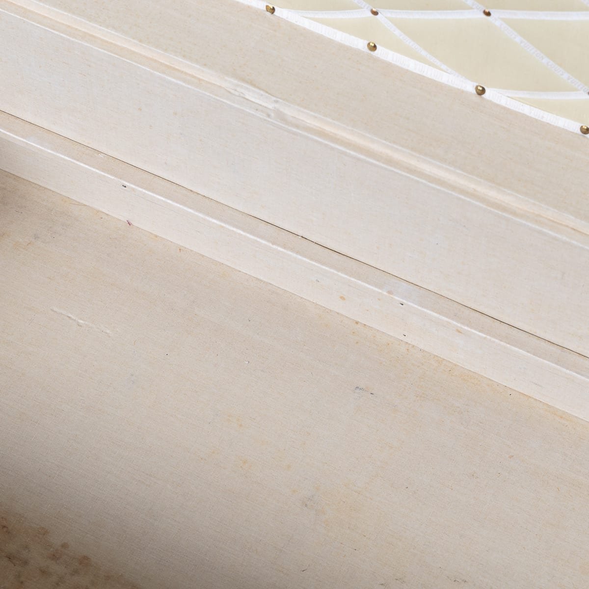 PUSHKINS.COM - B12020h - 20thC LOUIS VUITTON CABIN TRUNK IN MONOGRAM CANVAS, FRANCE c.1930 - 15.jpg