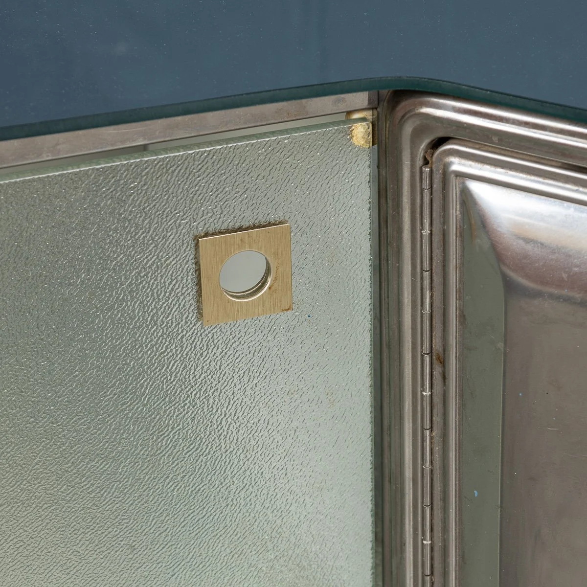 PUSHKINS.COM - B11474 - VINTAGE 20thC ITALIAN STANDING DRY BAR BY WILLY RIZZO c.1970 - 55.jpg