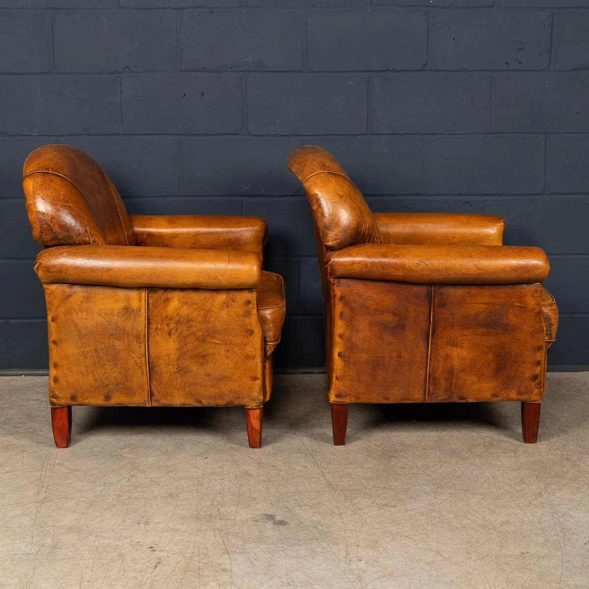 PUSHKINS.COM - B11847 - VINTAGE 20thC PAIR OF DUTCH LEATHER CLUB CHAIRS c.1980 - 07.jpg