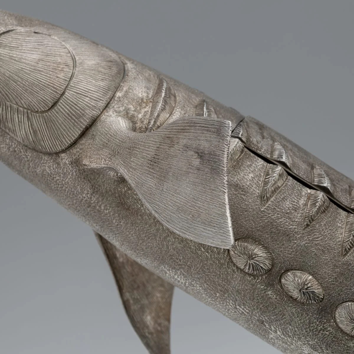 PUSHKINS.COM - A00190 - 20thC ELIZABETH II SOLID SILVER STURGEON-FORM CAVIAR SERVER, ASPREY & CO c.1965 - 15.jpg