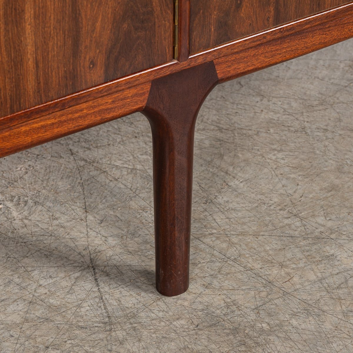 PUSHKINS.COM - B11216 - 20thC ROSEWOOD SIDEBOARD DESIGNED BY TOM ROBERTSON FOR A.H. MCINTOSH & CO LTD - 30.jpg