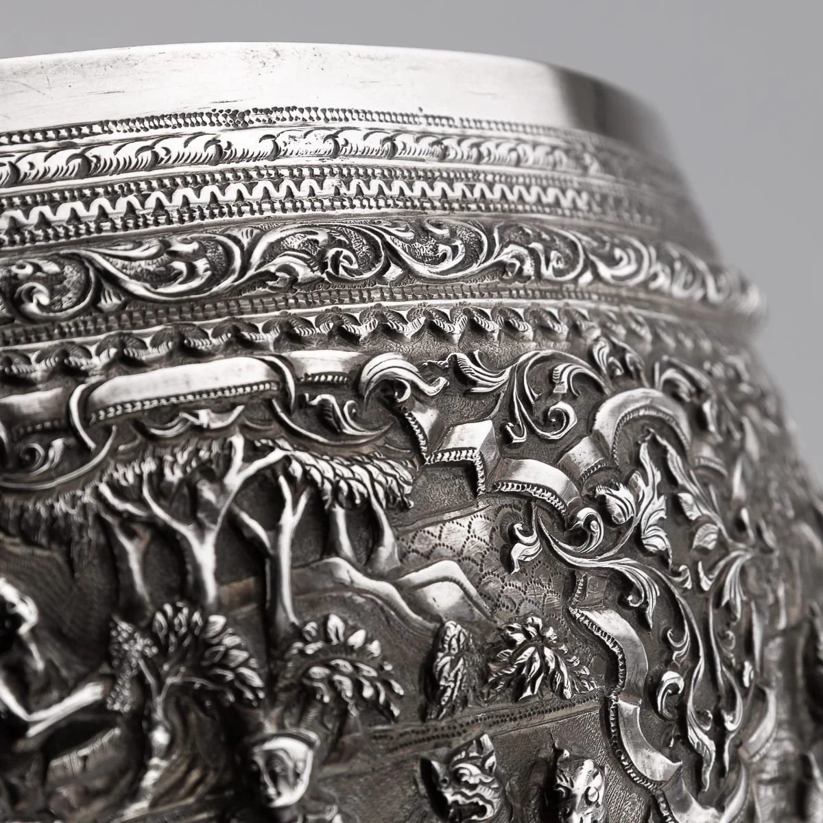 PUSHKINS.COM - A00030 - ANTIQUE 20thC BURMESE REPOUSSÉ SOLID SILVER "JATAKA TALES" BOWL c.1900 - 21.jpg