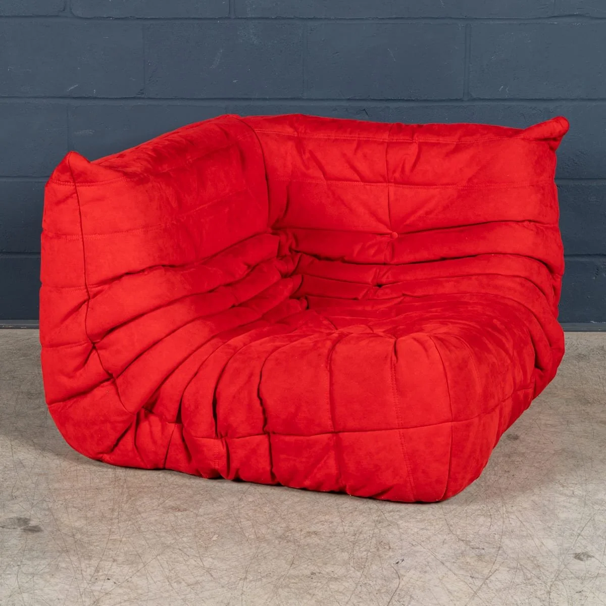 PUSHKINS.COM - B12280 - A 21st CENTURY RED "TOGO" CORNER SOFA BY MICHEL DUCAROY FOR LIGNE ROSET FRANCE - 03.jpg