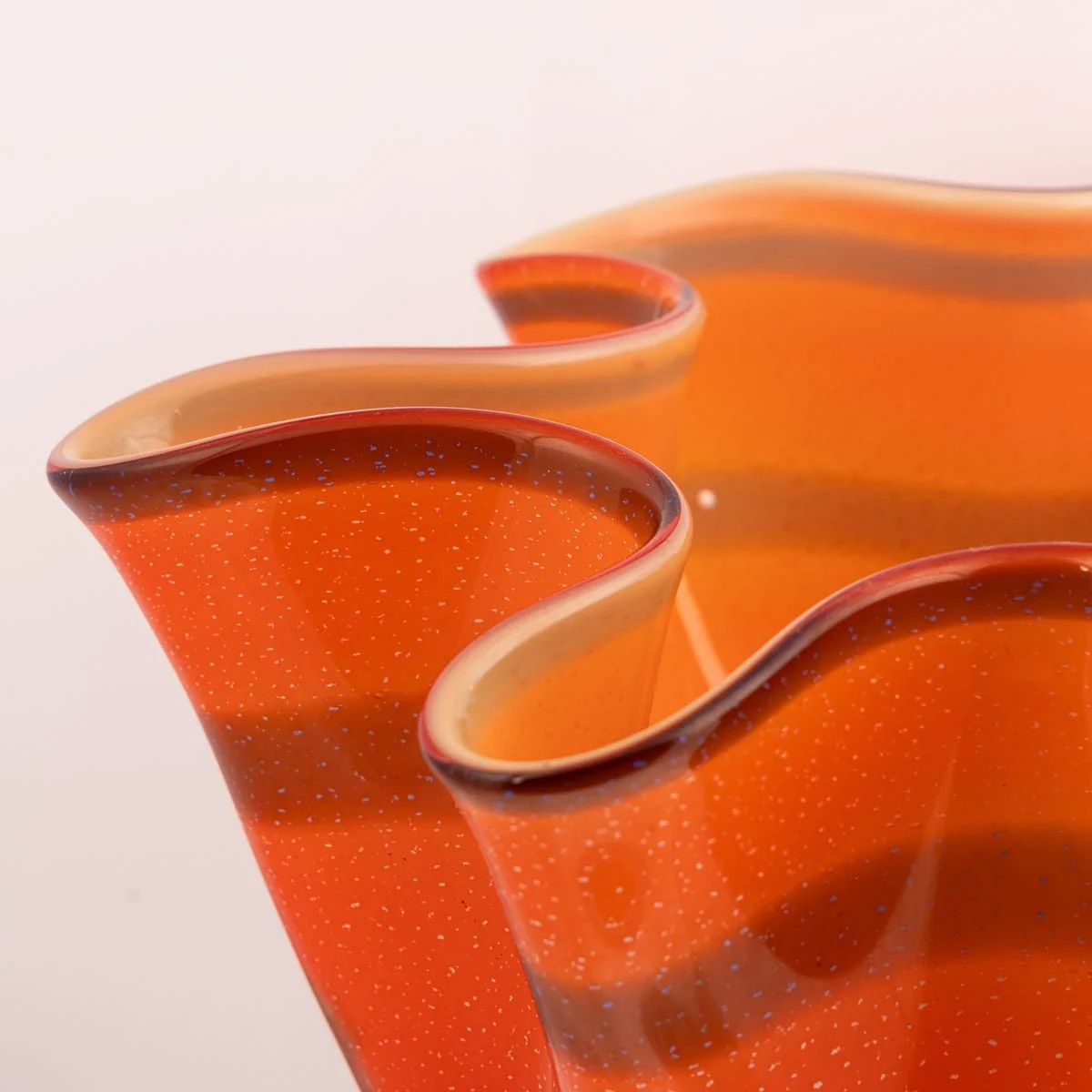 PUSHKINS.COM - B11834 - VINTAGE 20thC ITALIAN HAND BLOWN GLASS VASE, MADE IN MURANO - 16.jpg