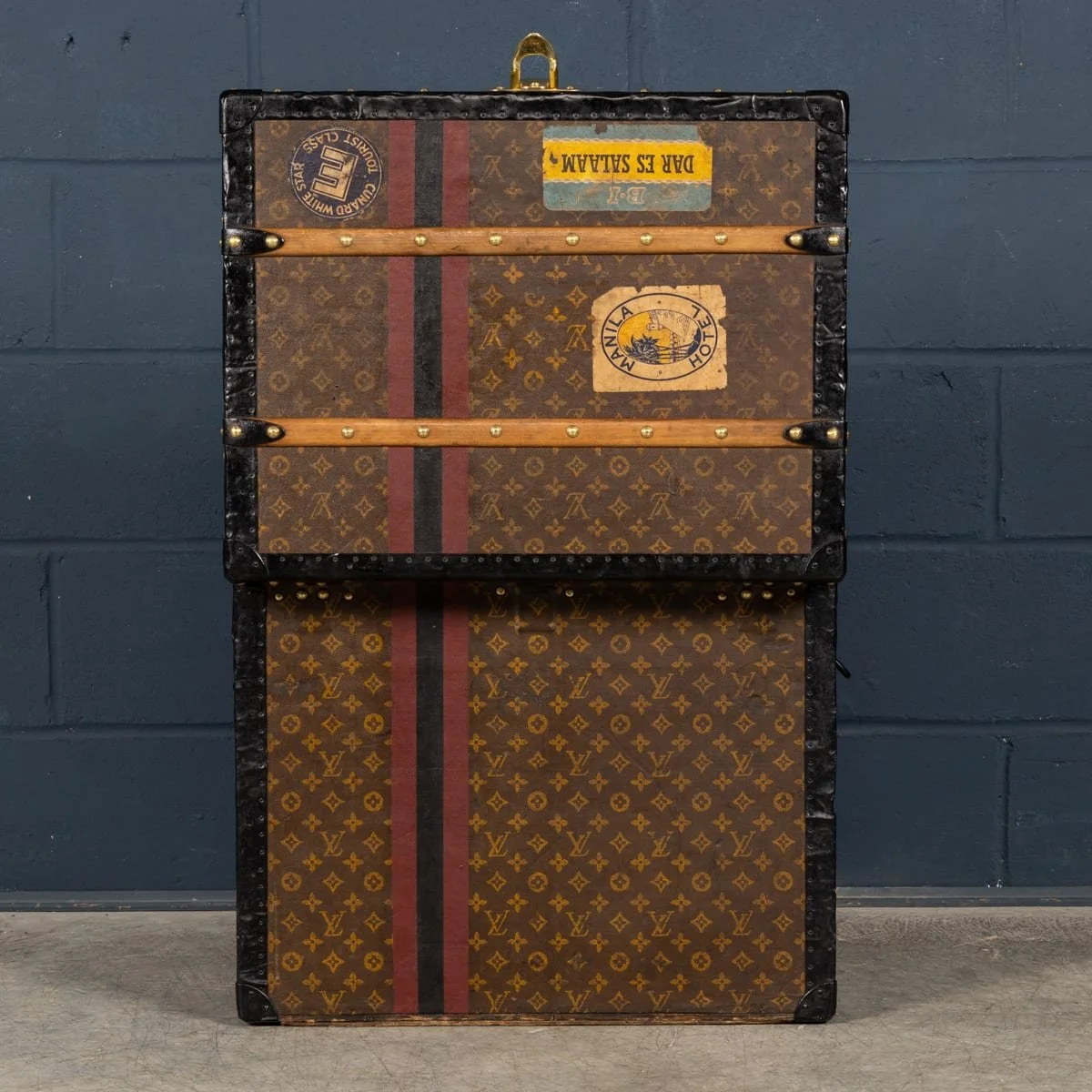 PUSHKINS.COM - B12257w - VINTAGE 20thC LOUIS VUITTON HAT TRUNK IN MONOGRAM CANVAS, FRANCE c.1930 - 11.jpg
