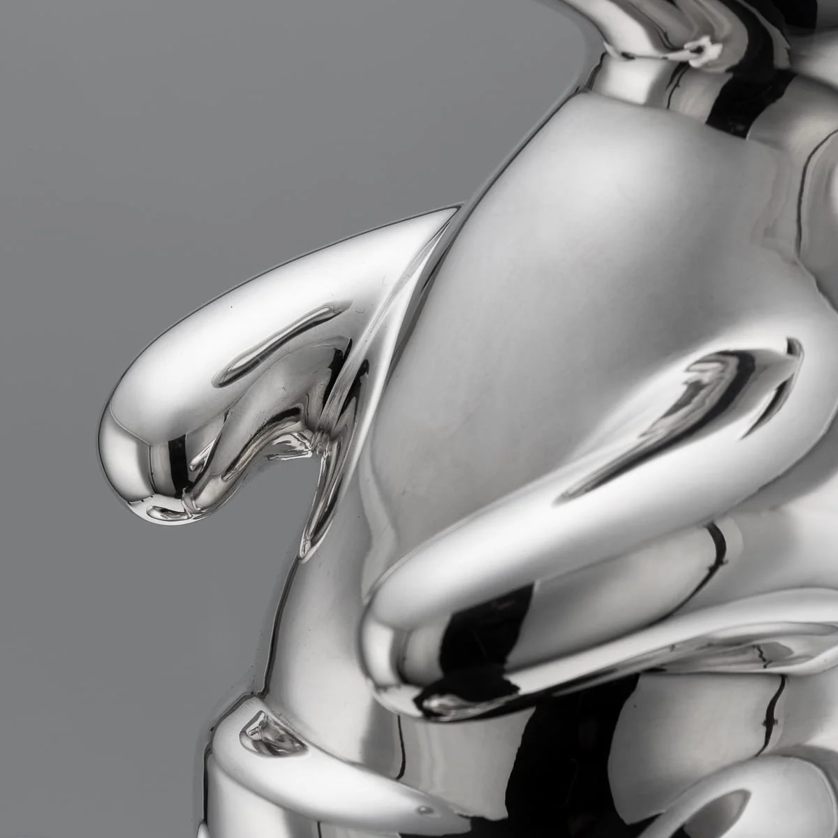 PUSHKINS.COM - J11905 - NOVELTY 21stC ENGLISH SOLID SILVER 'KANGAROO' MONEY BOX BY ASPREY c.2021 - 13.jpg