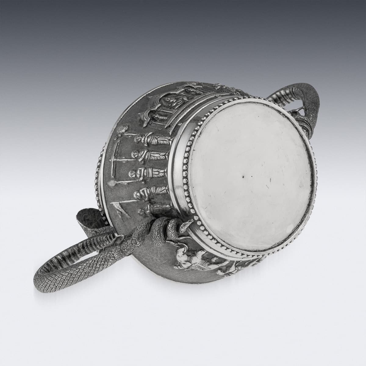 PUSHKINS.COM - A00214 - ANTIQUE 19thC INDIAN SOLID SILVER COBRA HANDLED SUGAR BOWL, MADRAS c.1890 - 08.jpg