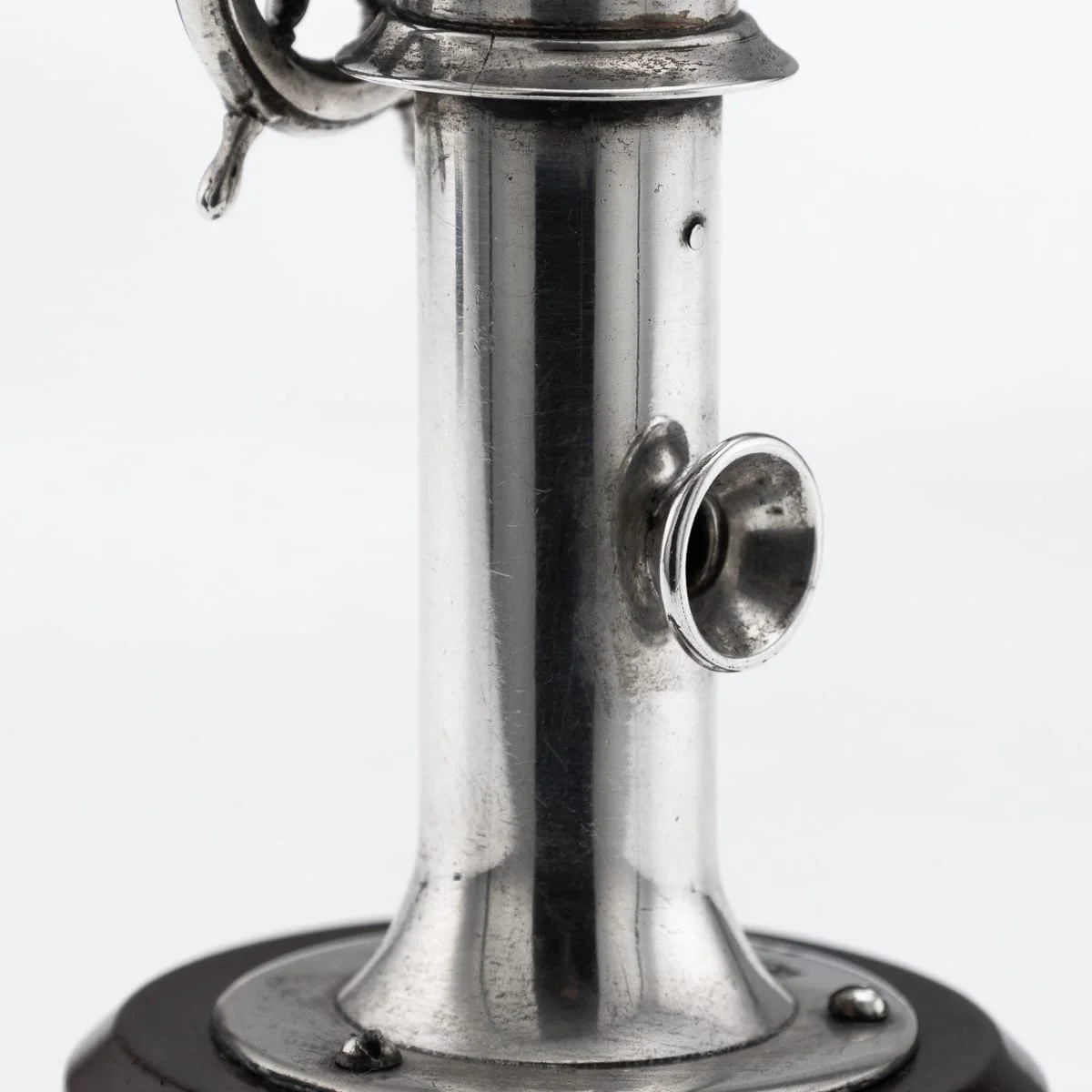 PUSHKINS.COM - J11903 - VINTAGE 20thC ENGLISH SOLID SILVER 'CAPTAINS WHEEL' CIGAR CUTTER c.1929 - 15.jpg