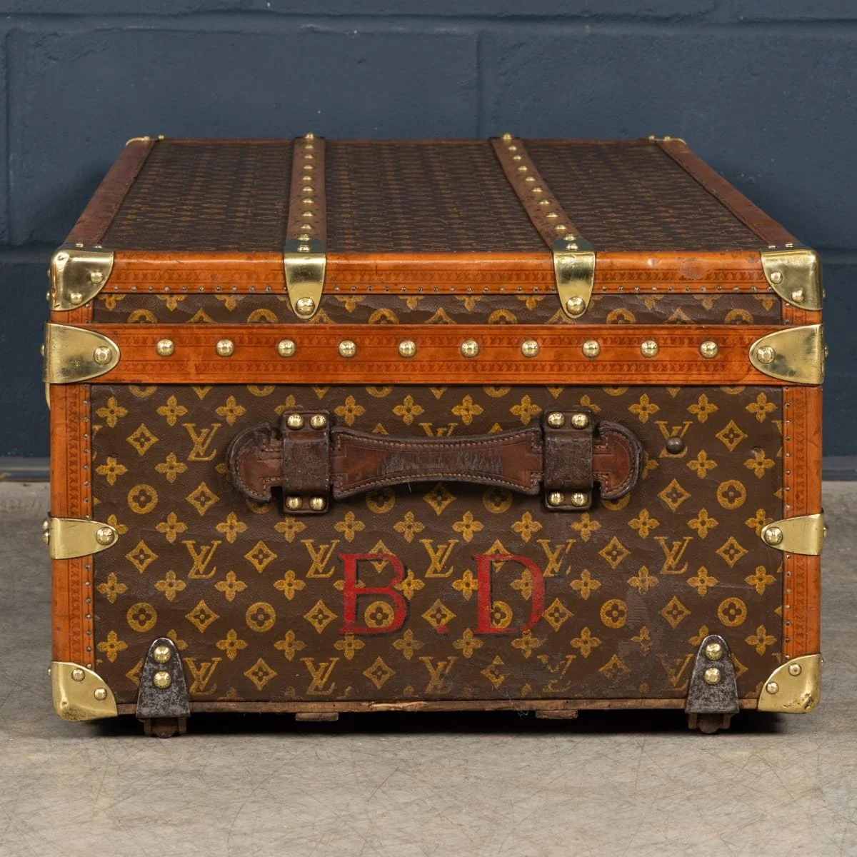 PUSHKINS.COM - B12255 - VINTAGE 20thC LOUIS VUITTON STEAMER TRUNK IN MONOGRAM CANVAS, FRANCE c.1930 - 06.jpg