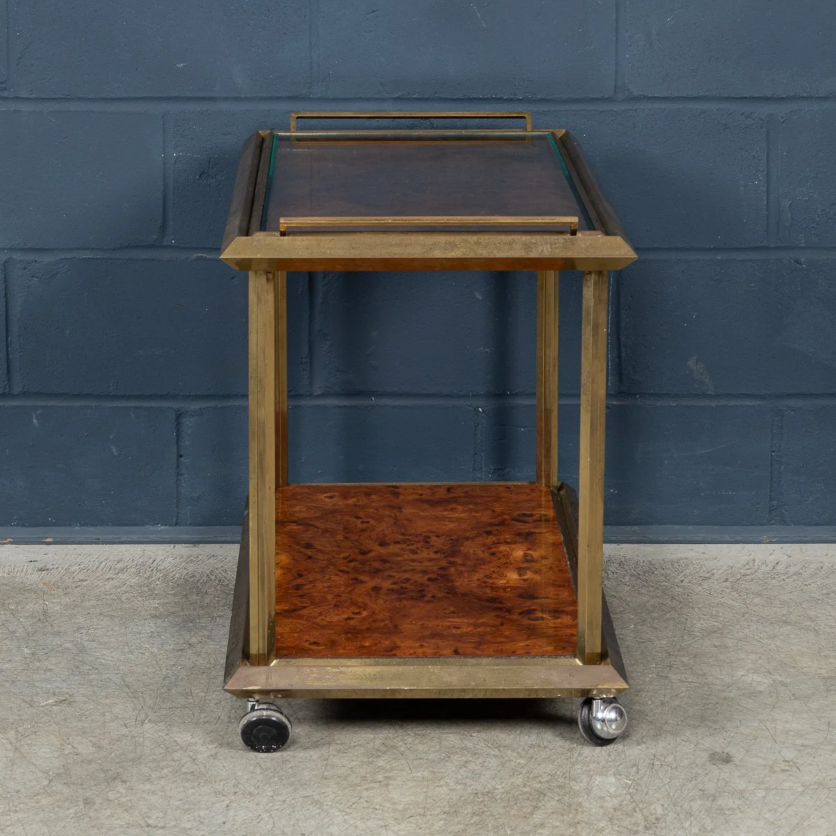 PUSHKINS.COM - B11472 - 20thC ITALIAN BRASS & BURR WALNUT DRINKS TROLLEY c.1970 - 08.jpg