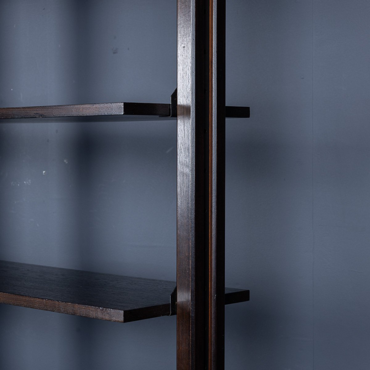 PUSHKINS.COM - D11123 - 20thC PAIR OF ITALIAN EBONISED WOODEN BOOKCASES c.1970 - 10.jpg