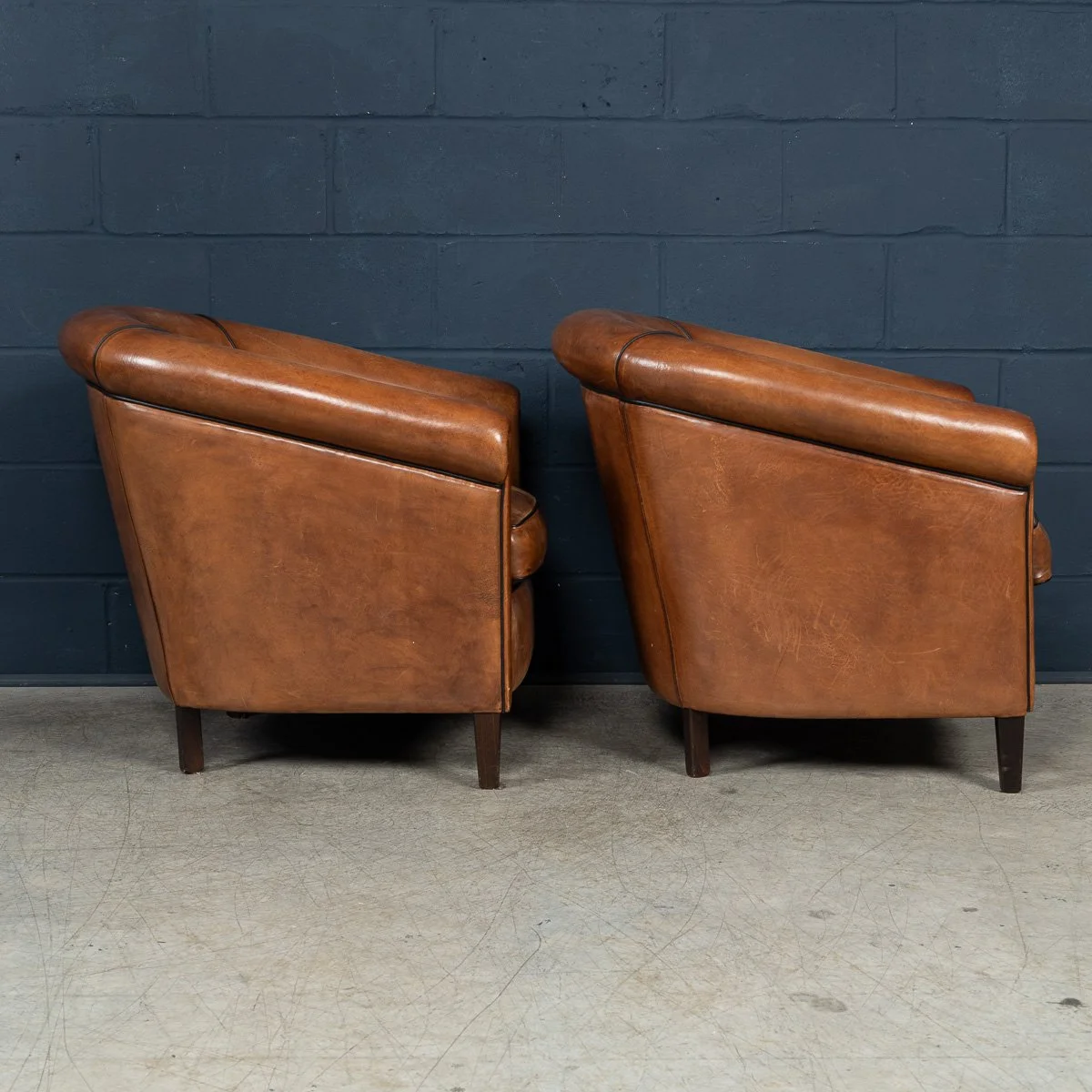 PUSHKINS.COM - B11463 - A PAIR OF 20thC DUTCH SHEEPSKIN LEATHER TUB CHAIRS - 08.jpg