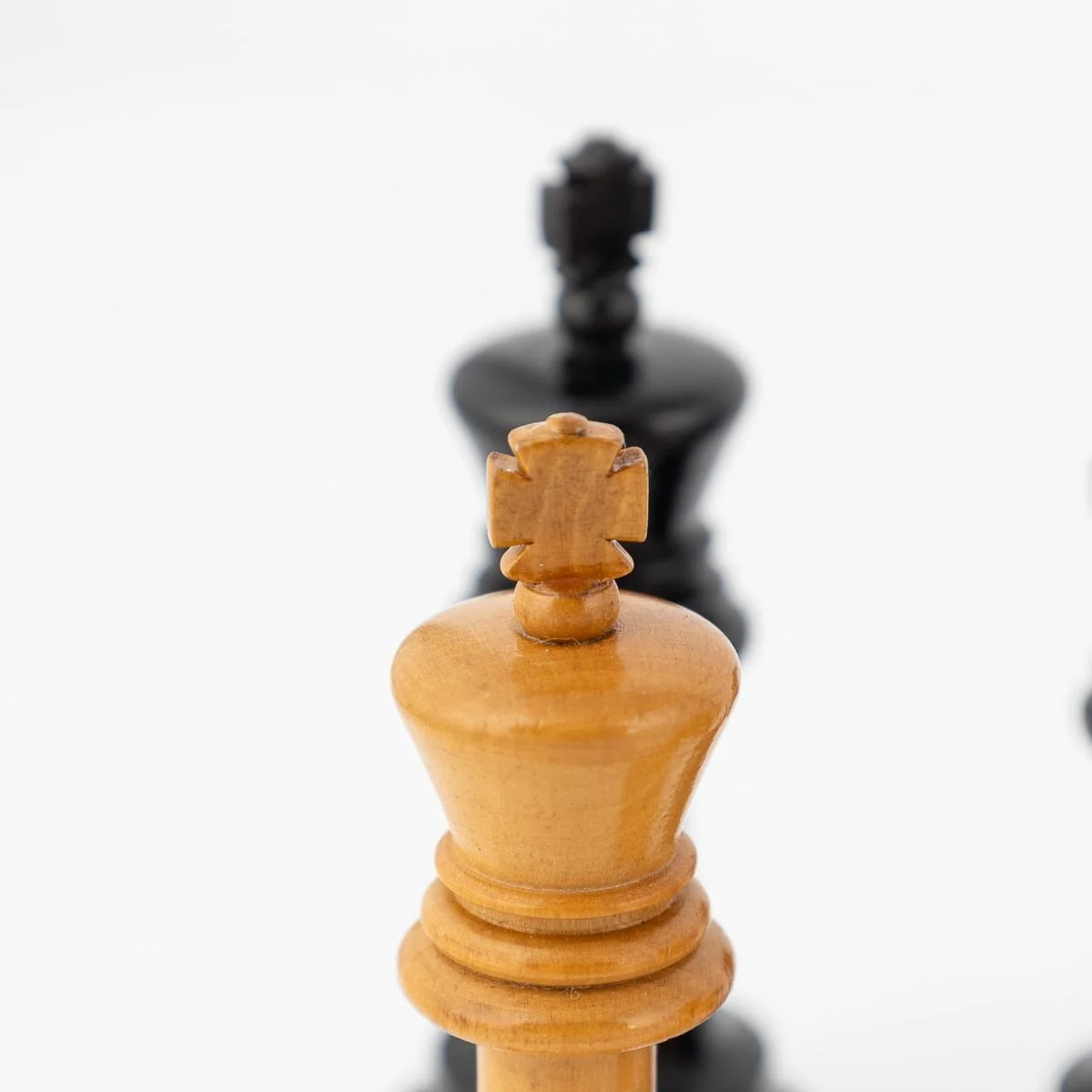 PUSHKINS.COM - ANTIQUE 20thC EDWARDIAN WOODEN CASED CHESS SET, J JACQUES & SONS c.1910 - 17.jpg