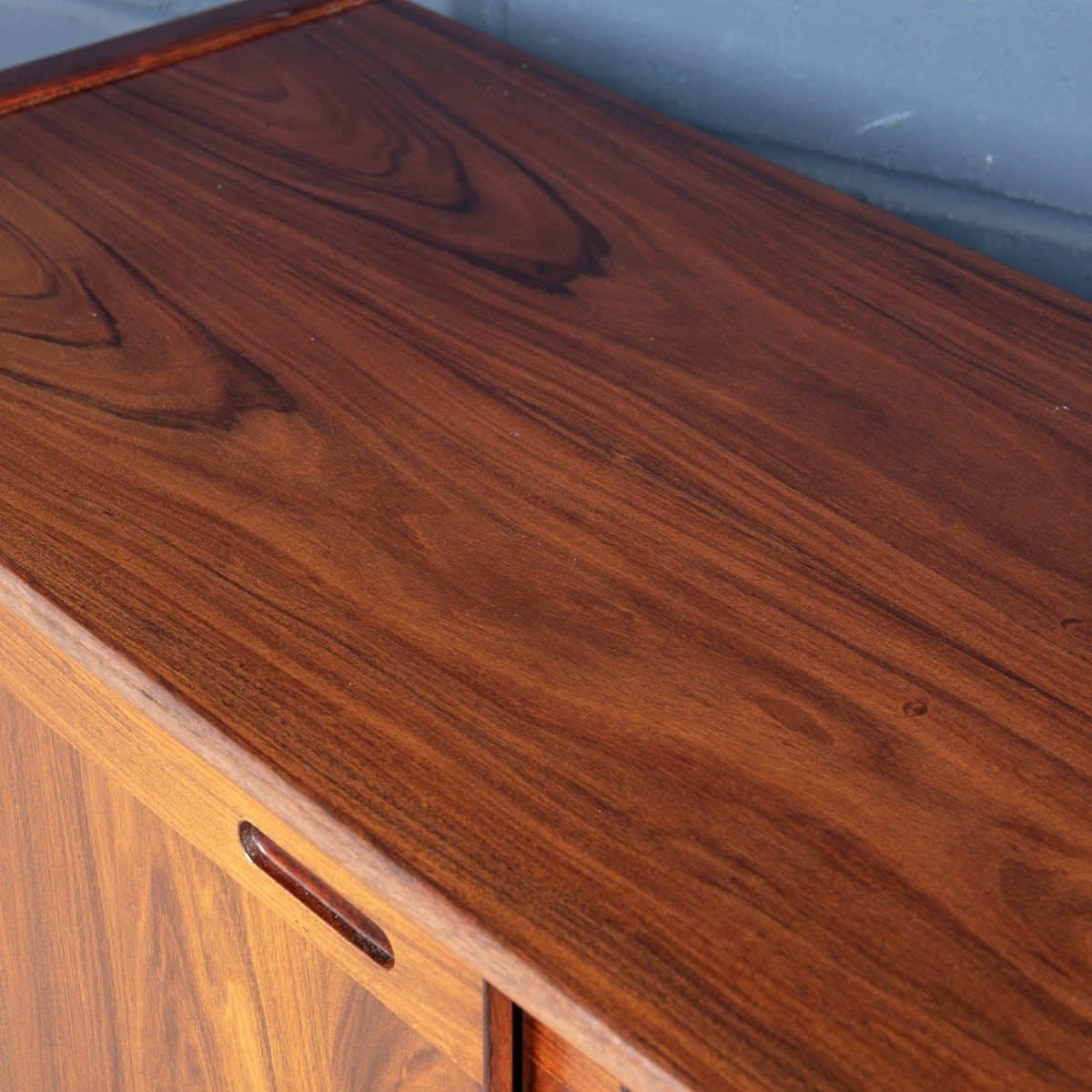 PUSHKINS.COM - B11243 - 20thC DANISH ROSEWOOD SIDEBOARD BY SKOVBY MØBELFABRIK A:S c.1960 - 36.jpg